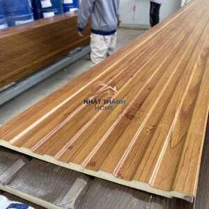 Panel Ultra TL004 · Vân gỗ đàn hương