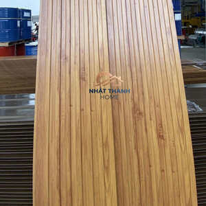 Panel Ultra TL004 · Vân gỗ đàn hương